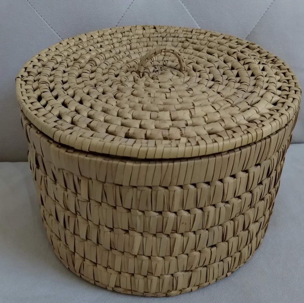 N/A fabulous lidded